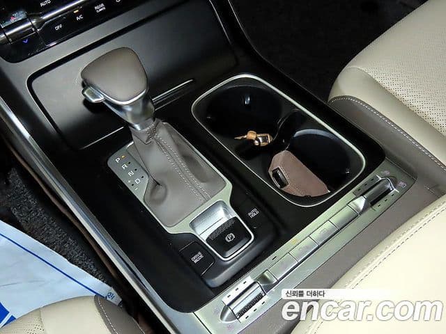 Kia Carnival 4세대 Prestige, 2023 12