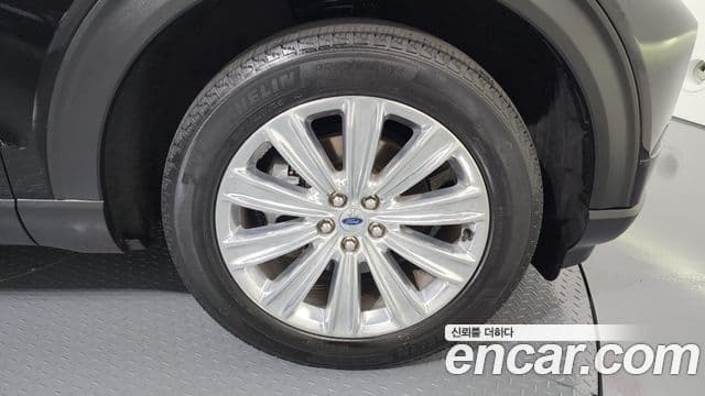 Ford Explorer 6세대 2.3 Limited 4WD, 2021 все фото