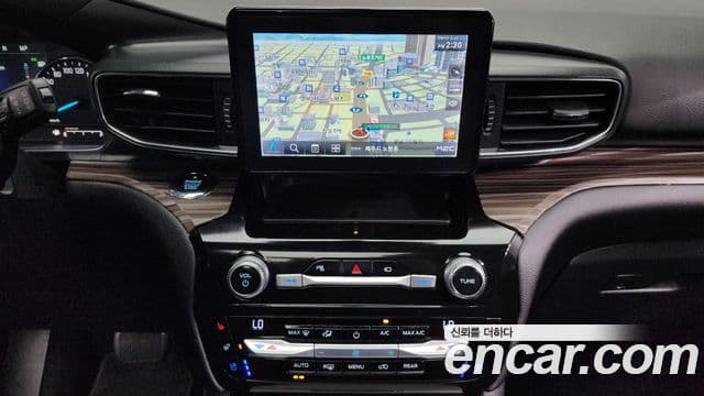 Ford Explorer 6세대 2.3 Limited 4WD, 2021 14