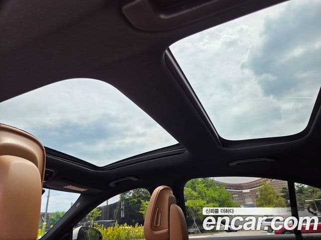 Mercedes-Benz E-класс W214 AMG Line, 2025 17