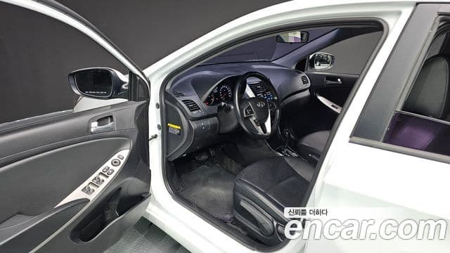 Hyundai Accent(новый кузов / новое поколение) Modern, 2016 10