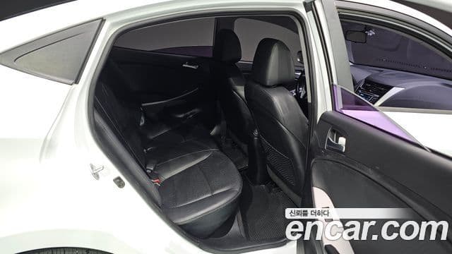 Hyundai Accent(новый кузов / новое поколение) Modern, 2016 13