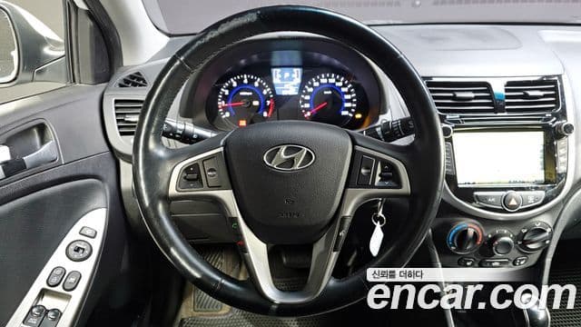 Hyundai Accent(новый кузов / новое поколение) Modern, 2016 16