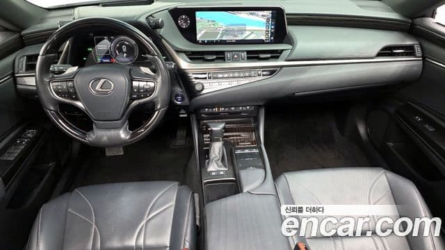 Lexus ES300h 7세대 Luxury Plus, 2020 7