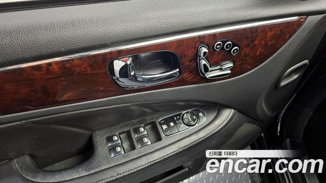 Hyundai Equus(новый кузов / новое поколение) Luxury, 2012 18