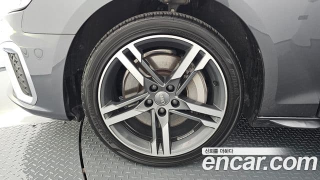 Audi A4 (B9) Premium, 2021 все фото