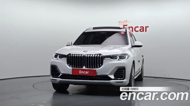 BMW X7 (G07) xDrive 40i Design Pure Excellence 6인승, 2022 3