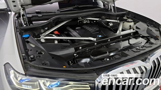 BMW X7 (G07) xDrive 40i Design Pure Excellence 6인승, 2022 6