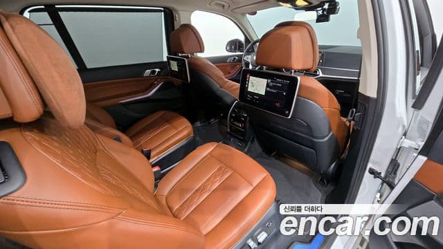 BMW X7 (G07) xDrive 40i Design Pure Excellence 6인승, 2022 12
