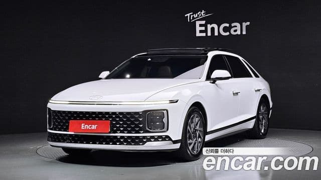 Hyundai Grandeur (GN7) Premium, 2025 1