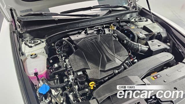 Hyundai Grandeur (GN7) Premium, 2025 6