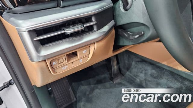 Hyundai Grandeur (GN7) Premium, 2025 16