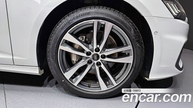 Audi A6 (C8) Premium, 2023 все фото