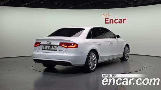 Audi New A4 B8, 2015 2