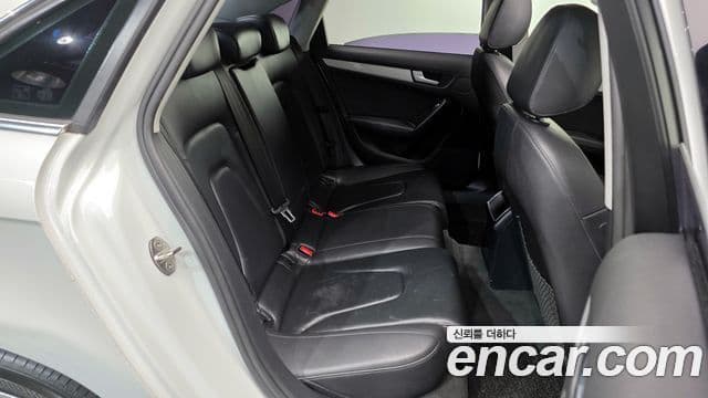 Audi New A4 B8, 2015 12