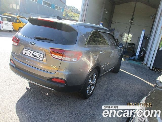 Kia All New Sorento Prestige, 2015 4