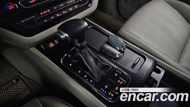 Kia All New Carnival Luxury, 2017 9