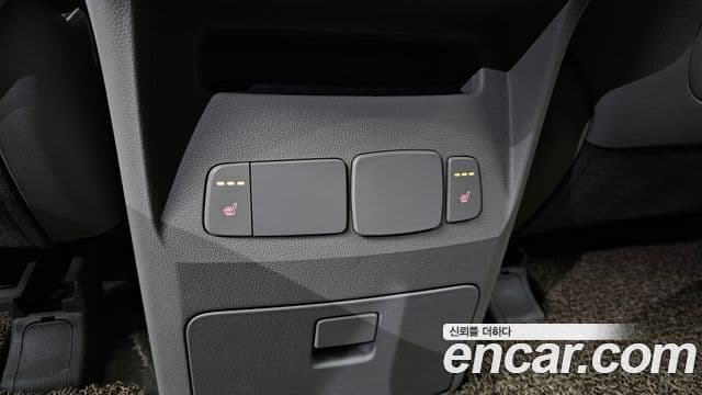 Kia All New Carnival Luxury, 2017 19