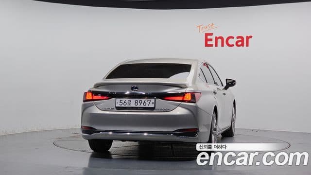 Lexus ES300h 7세대 Luxury Plus, 2019 4