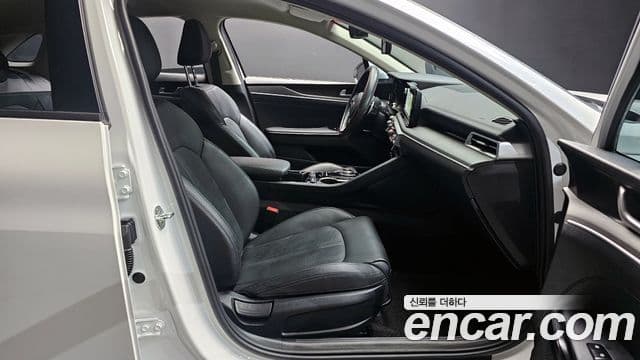 Kia K5 3세대 Prestige, 2021 10