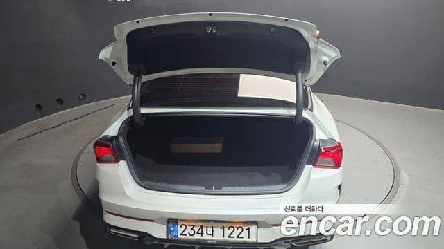 Kia K5 3세대 Prestige, 2021 20