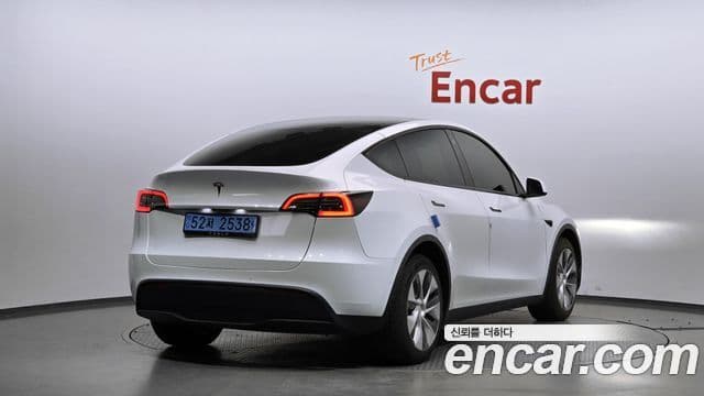 Tesla модель Y Long Range AWD, 2022 2