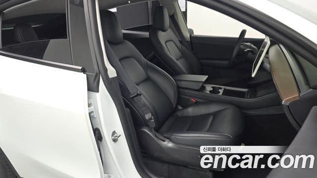 Tesla модель Y Long Range AWD, 2022 10