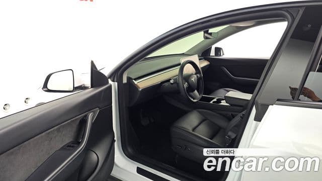 Tesla модель Y Long Range AWD, 2022 11