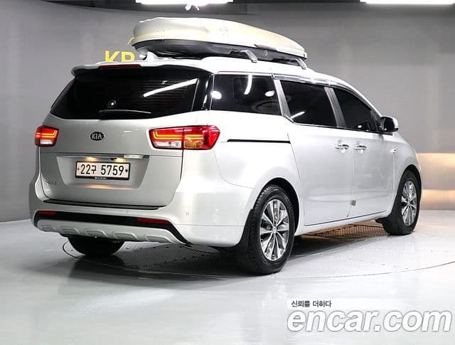 Kia All New Carnival Luxury, 2016 2