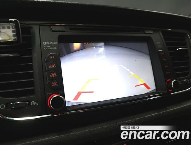 Kia All New Carnival Luxury, 2016 13