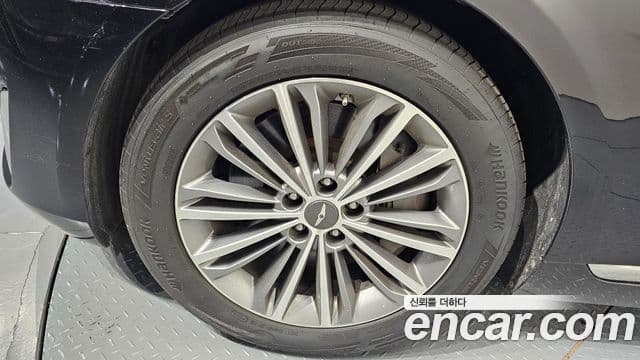 Genesis EQ900 Luxury, 2017 все фото