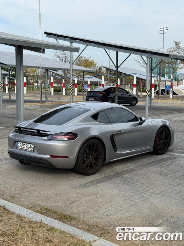 Porsche 718 카이맨 S 2.5, 2022 2