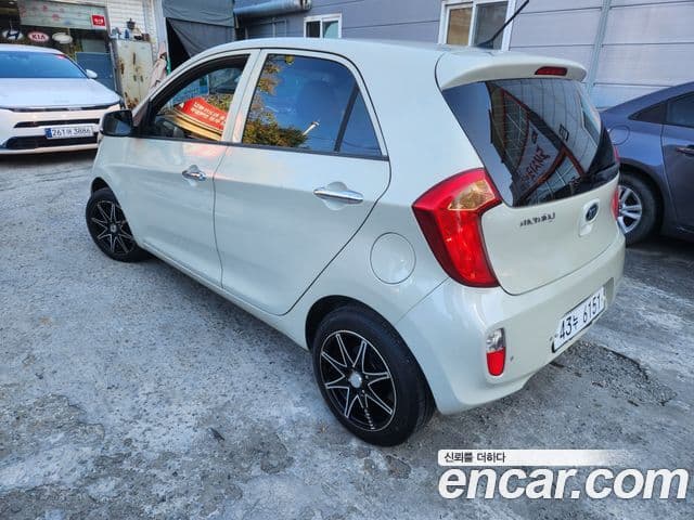 Kia All New Morning Luxury, 2014 4