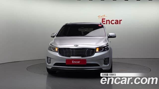 Kia All New Carnival Luxury, 2016 3