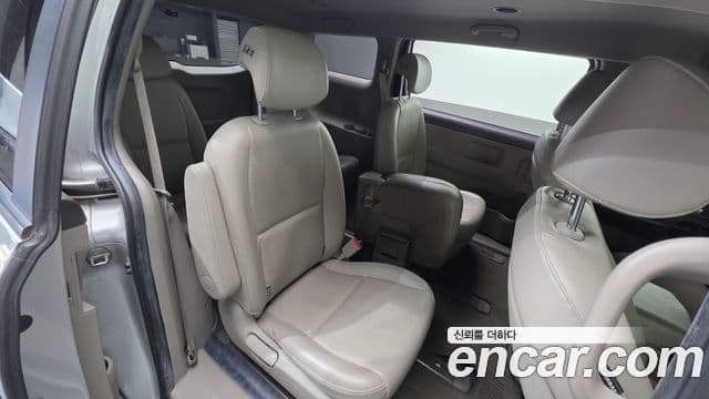 Kia All New Carnival Luxury, 2016 19