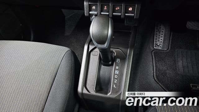 스즈키 짐니, 2023 9