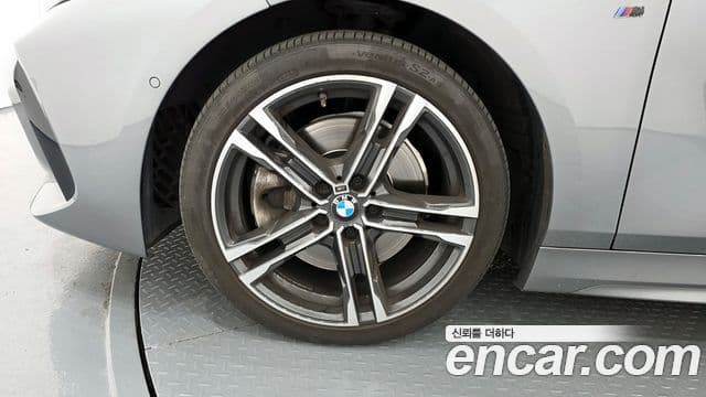 BMW 1시리즈 (F40) 120i M Sport, 2023 все фото