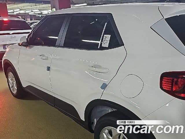 Hyundai Venue Premium, 2026 6