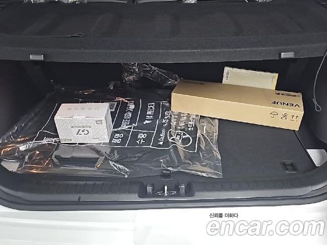 Hyundai Venue Premium, 2026 12