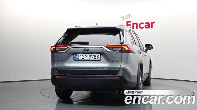 Toyota RAV4 5세대, 2022 4