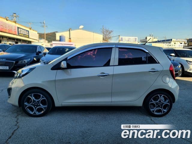 Kia All New Morning Luxury, 2012 3