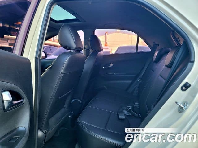 Kia All New Morning Luxury, 2012 11