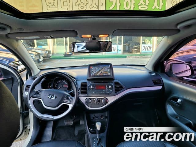 Kia All New Morning Luxury, 2012 12