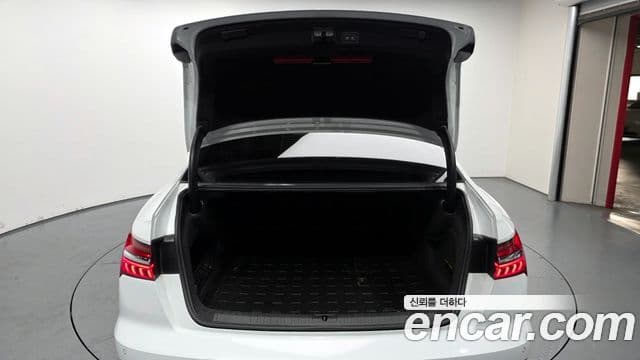 Audi A6 (C8) Premium, 2020 20