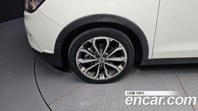 KG모빌리티(SsangYong) Tivoli VX 2WD, 2017 все фото