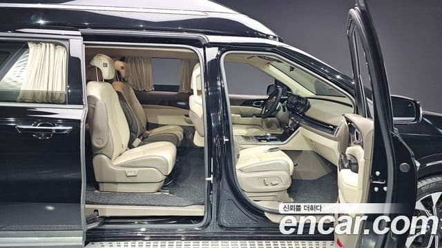 Kia Carnival 4세대 Signature, 2023 11