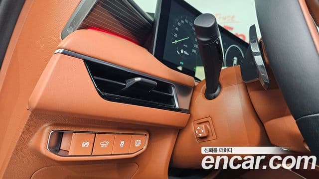 Kia The / новый New K8 гибрид Signature, 2025 14