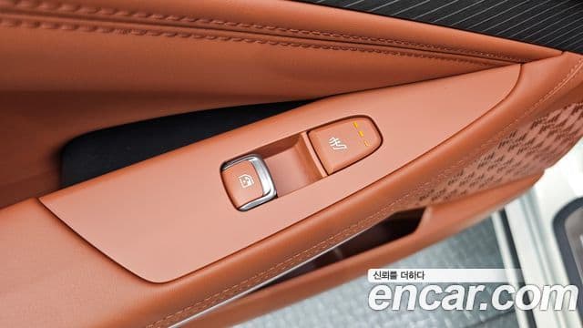 Kia The / новый New K8 гибрид Signature, 2025 18