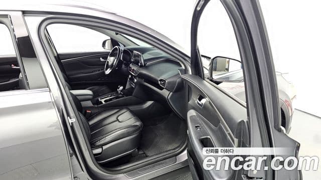 Hyundai Santa Fe TM Premium, 2019 11