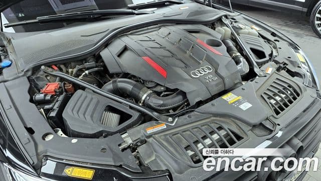 Audi S8 (D5) 4.0 TFSI Quattro LWB, 2021 6